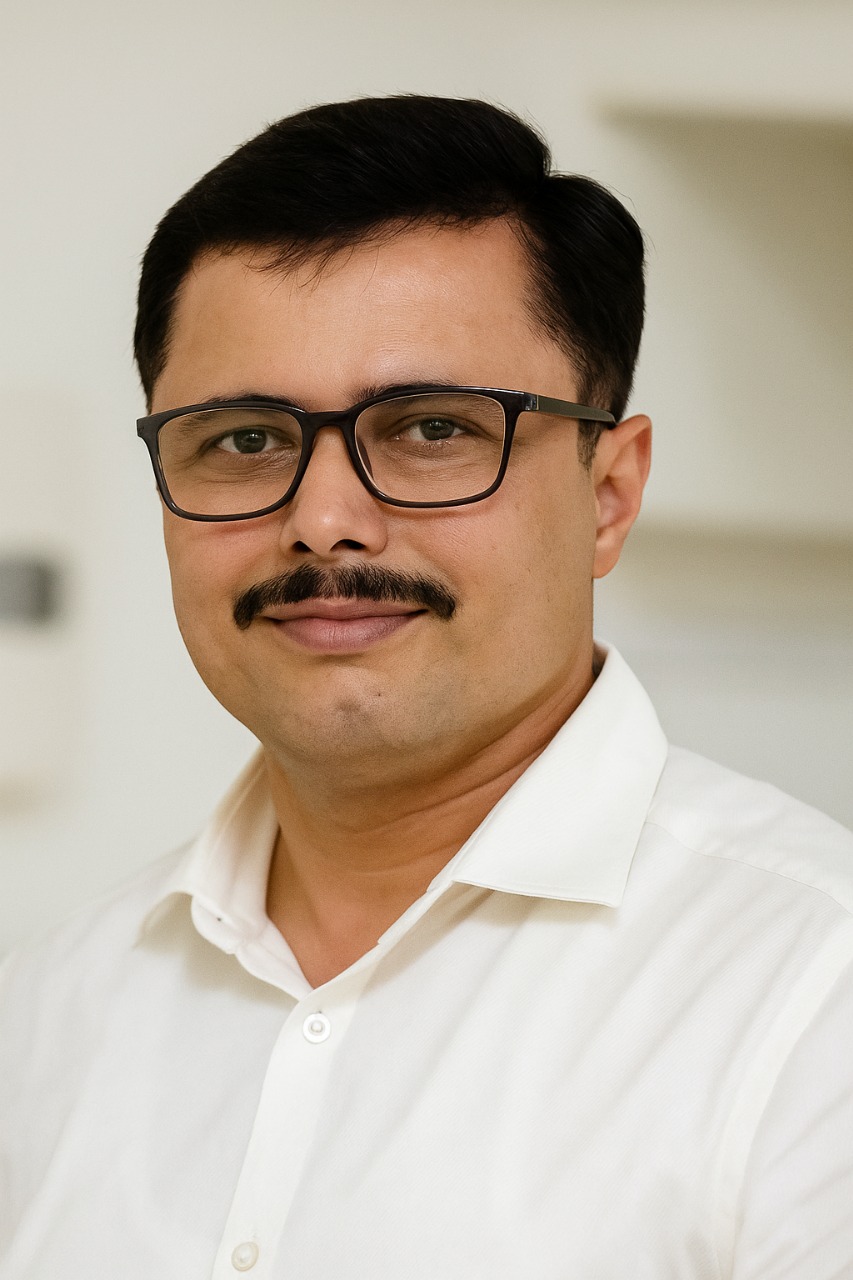 Dr. Varinder Kumar